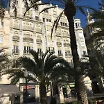 Appartement Estudiotel Heart Of With Sea View *